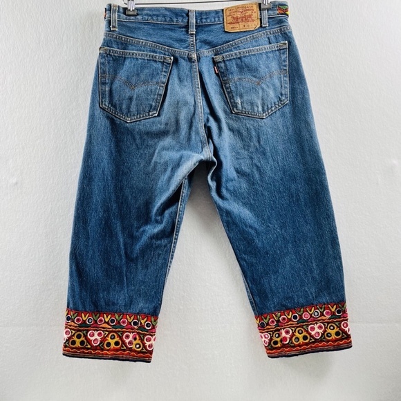 VTG 90's BUZZ 18 BEADED LEVI'S 501 Jeans Sz 10 Tribal Boho Cropped Length UNIQUE - Picture 4 of 10